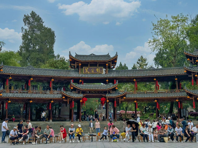 湖南湘西芙蓉鎮｜掛在瀑布上的千年古鎮