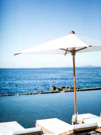 🌟✈️ Unwind in Saint-Raphael's Finest: Les Roches Rouges 🏖️🛎️