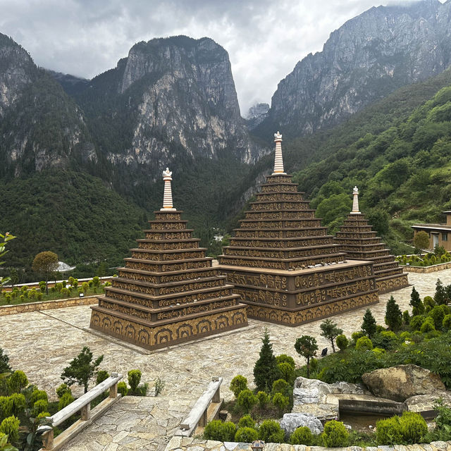 Shangri la gorge, Balegezong