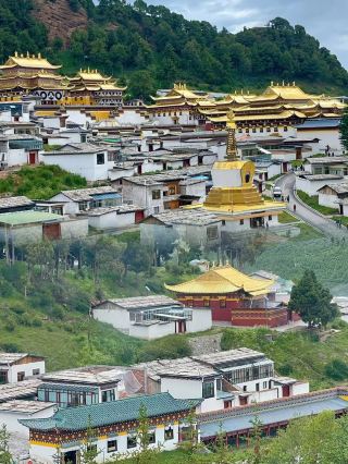 A temple you must visit in this lifetime, every casual shot is like National Geographic