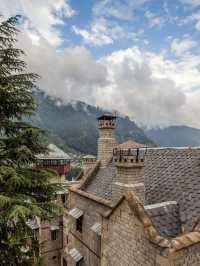 🌟 Manali Marvels: Luxe Himalayan Haven 🏔️✨
