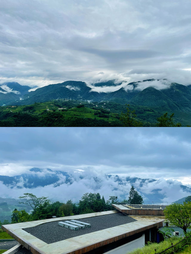 上山上成都周邊雲朵上的羌族特色民宿