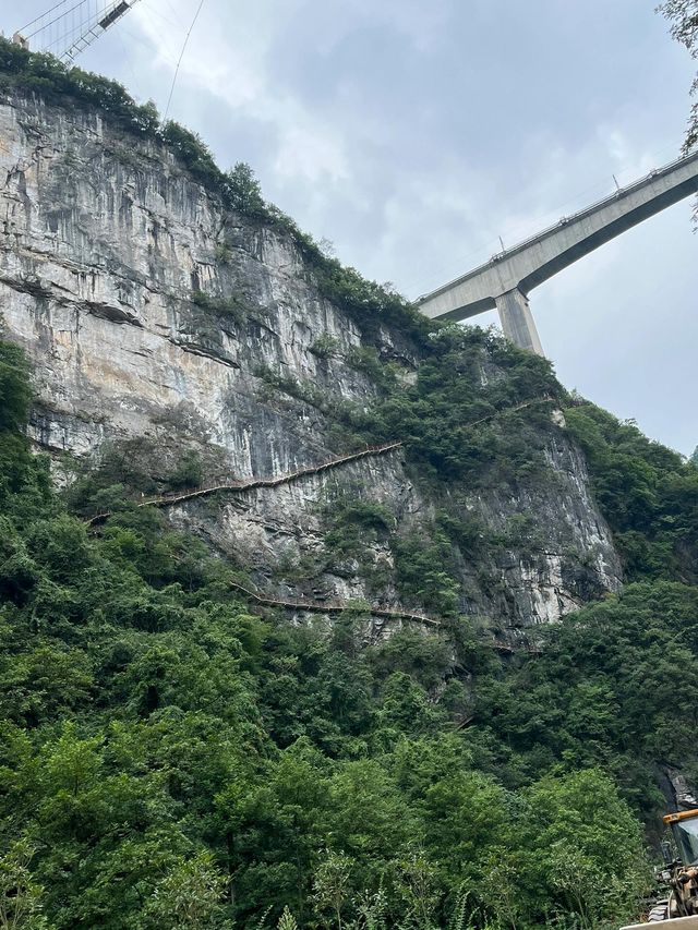 貴州避暑|南江大峽谷•漂流去吧