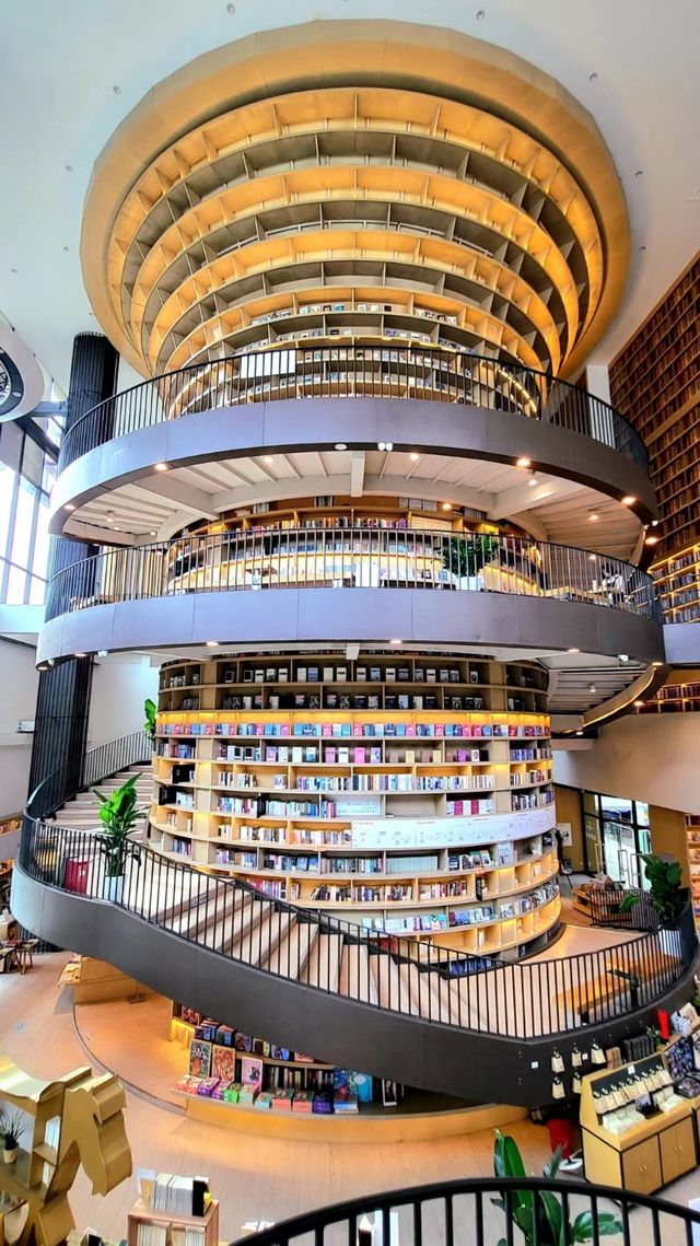 眾創書局丨哈爾濱最美書店，打卡必來