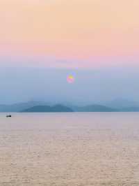 深圳南澳藍寶石沙灘。