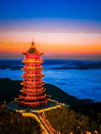 巴山大峡谷，你敢挑戰70公里的彩林之旅嗎？。