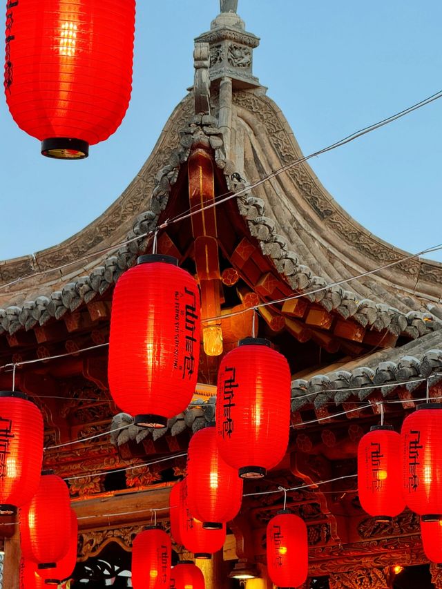 臨夏八坊十三巷 散發煙火氣息的回族古街。