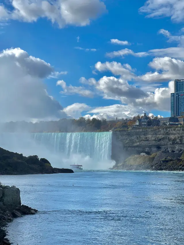 Short Breaks in Canada and Other Countries