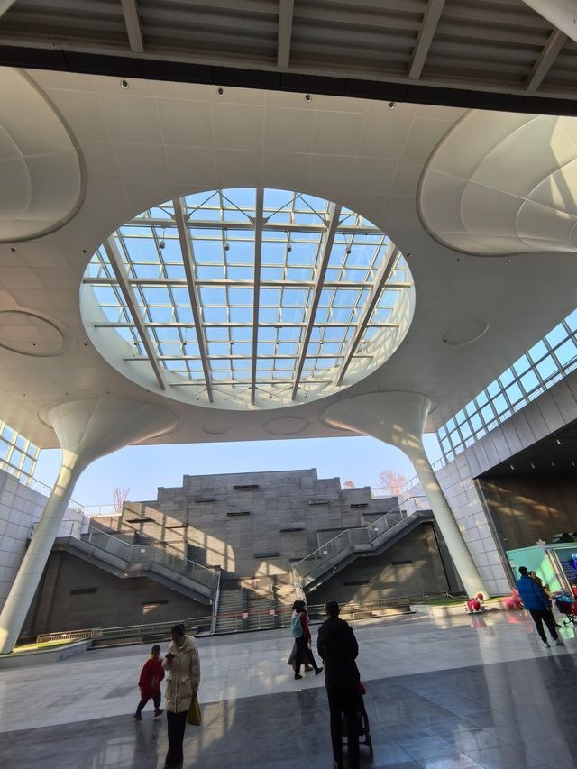 自然博物館•貝林大河生命館