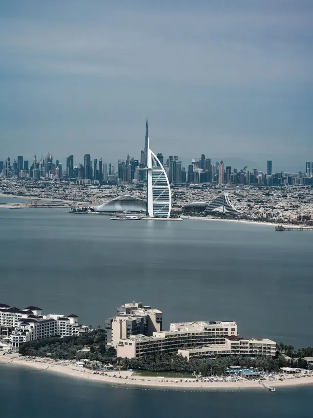 阿聯酋8日遊 免簽暢玩攻略