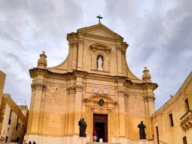 Discovering Gozo, Malta’s Hidden Gem 🌅🌿