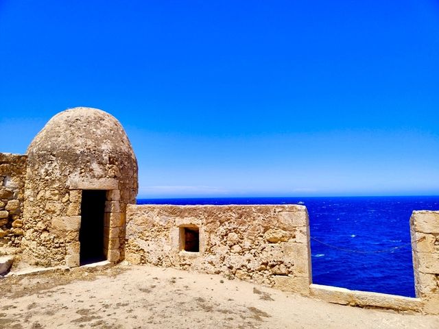 Rethymno: A Charming Seaside Escape in Crete 🌅🏰