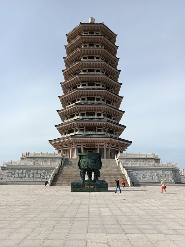 東極寶塔