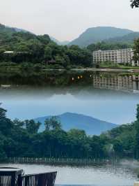 嚟樂山，唔可以錯過嘅紅珠山賓館，感受唔同風景