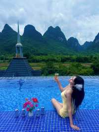 遇龍河畔嘅避世城堡，將山水住成詩