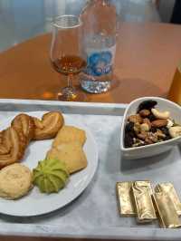 香港機場中免VIP廳體驗｜隱藏版安靜空間必打卡