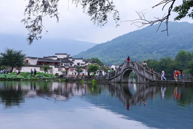 西遞宏村 一個古老嘅地方 蘊含住濃厚嘅人文氣息