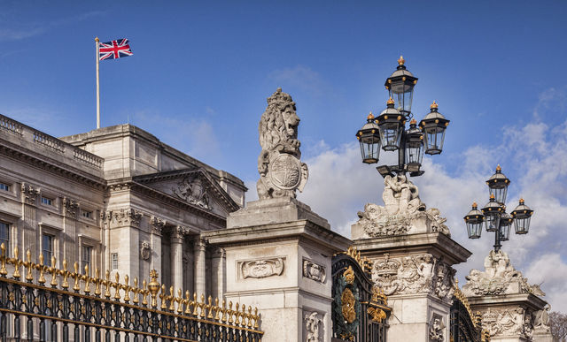 Only in Summer: Explore the Culture and History of the British Royal Family