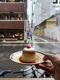 🌧️东京雨天治愈系探店！人形町木质咖啡屋的美味暴击☕️