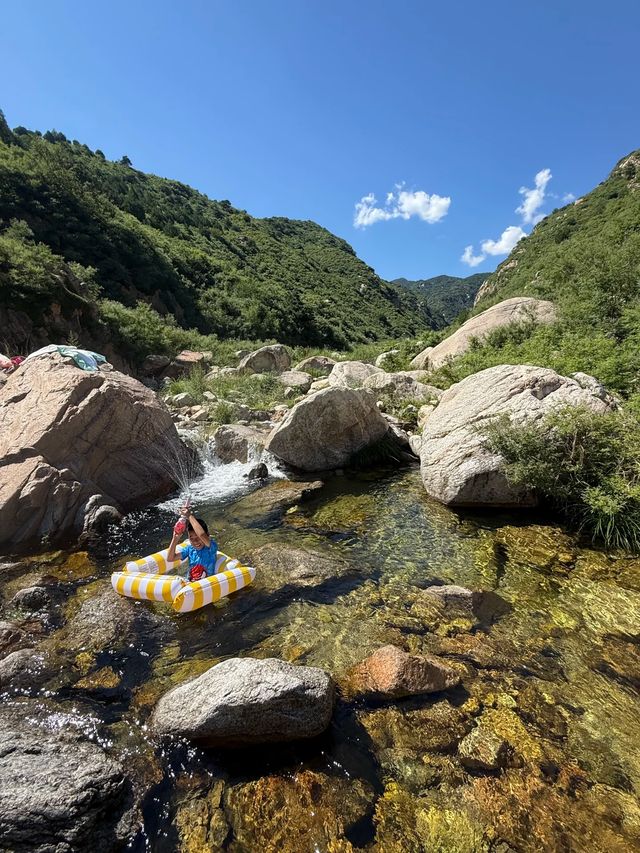 京郊溯溪（露營玩水徒步山坳裏隱藏）