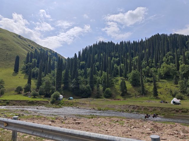 新疆嘅旅行路線