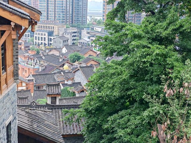 🌉 重慶一日遊攻略｜山城魔幻之旅🌶️