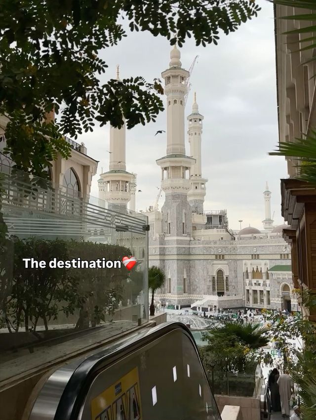 Bismillah!印尼兄弟姊妹的麥加副朝攻略,神聖之旅也能輕鬆又溫馨🌙 Bismillah!印尼兄弟姊妹的麥加副朝攻略,神聖之旅也能輕鬆又溫馨🌙