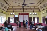 在曼谷百年車站搭火車去大城府~