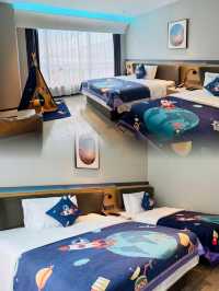 肇慶住對=躺贏!嘉虹酒店把七星岩湖景搬進房間