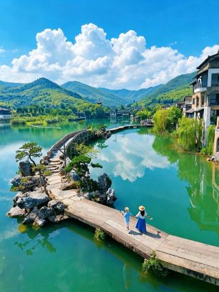 Escape the city for 48 hours: A family trip to Yao Lake Town is so healing