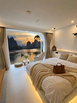 2-day Guilin landscape tour with a comprehensive guide