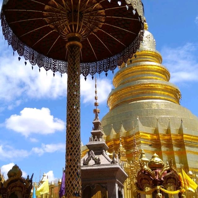 Golden Stupa | Lamphun 