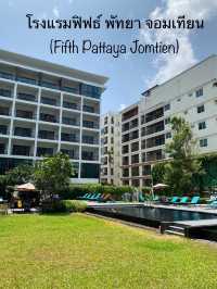 โรงแรมฟิฟธ์ พัทยา จอมเทียน (Fifth Pattaya Jomtien)