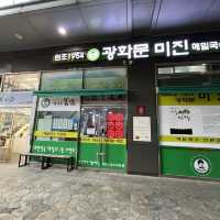 【韓国ソウル・鐘閣】1954年創業ミシュラン掲載の伝統蕎麦店「美進」