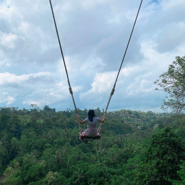 バリ🇮🇩インスタ映え📸大自然の中でブランコ バリスウィング