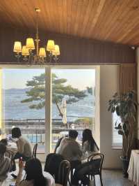 韓国/江華島　これからのシーズンにオススメ‼︎目の前に海が広がるおしゃれカフェ🐋♡