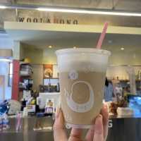 쌍욕라떼로 유명한 이색카페, 울라봉 cafe&pub