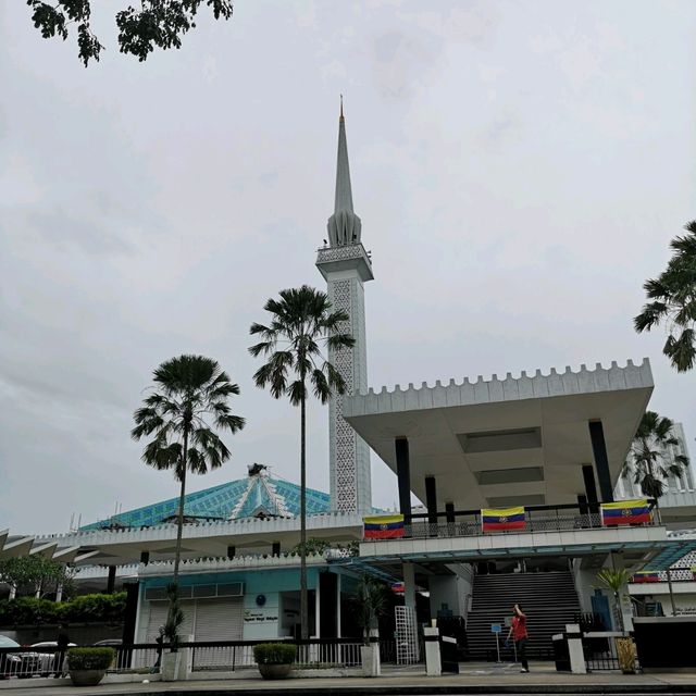 Most beautiful mosques MALAYSIA