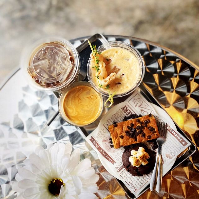Blackdog coffeebar .... คาเฟ่มินิมอลเปิดใหม่ระยอง
