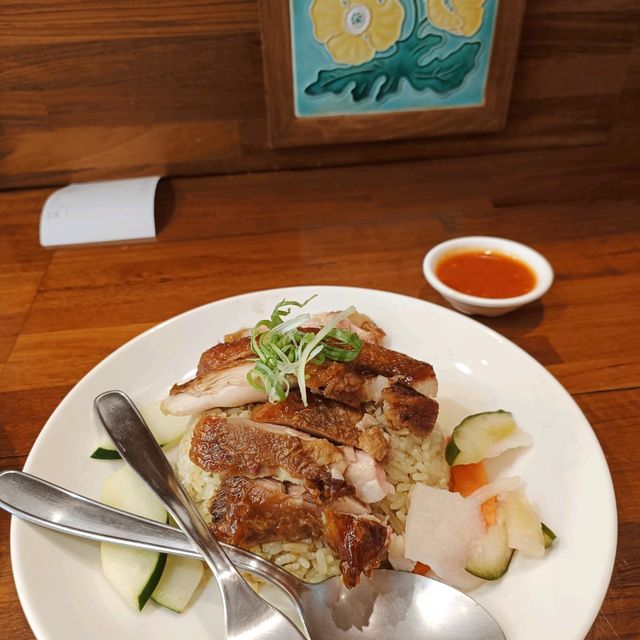 高雄苓雅區新加坡美食~南洋食府銳記