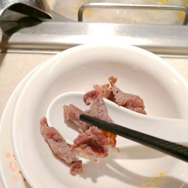 抵食手切牛火鍋店 論牛觀瀾湖新城MH Mall店