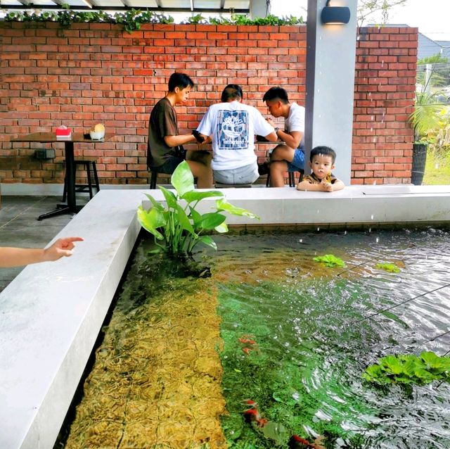 A deletable 'Dim Sum' breakfast in Muar