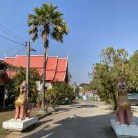ไหว้พระที่วัดมงคล จังหวัดน่าน