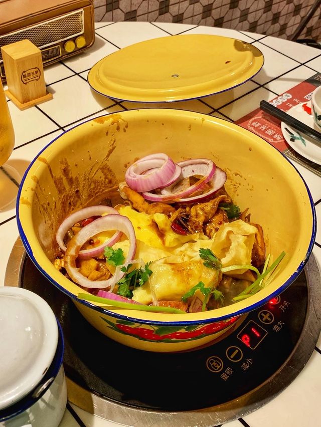 特色榴槤雞煲x必食高質火鍋🥘 特色榴槤雞煲x必食高質火鍋🥘