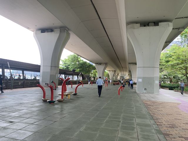 廢紙束藝術裝置