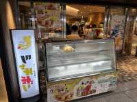 愛知・名古屋。名古屋スイーツ『シャチボン』が気になるカフェ『カフェデンマルク JR名古屋駅店 』
