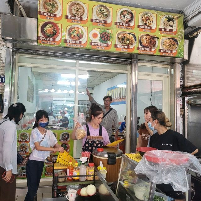 台中火車站附近～越南平價巷弄美食