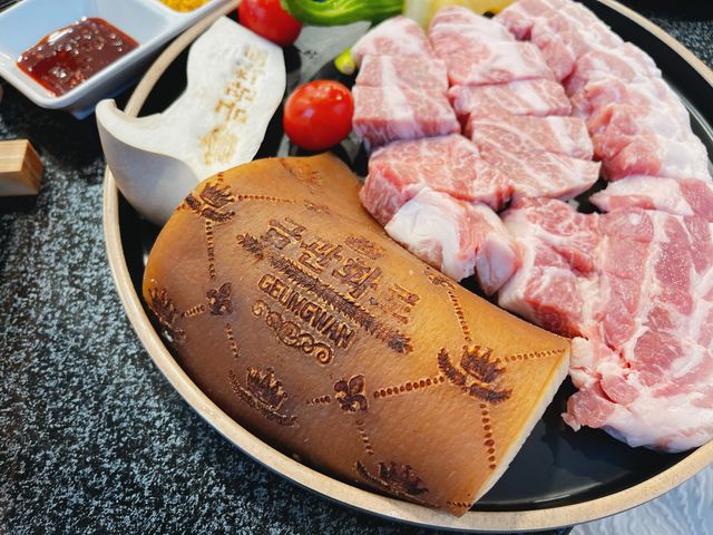 분위기 좋은 소고기 삼겹살 맛집 금관화로👑