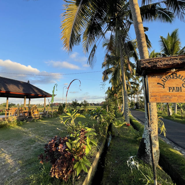 浪漫夕陽稻田晚餐 Warung lumbung padi 