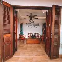 Riverside guesthouse 